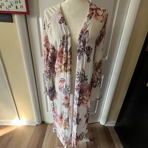Vintage Charlotte Russe Floral Patterned Kimono